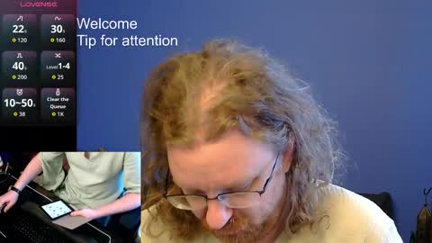 Snapshot of rathie chatting on December 17, 2025, 1:17 pm rathie online show from December 17, 2025, 1:17 pm