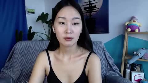 ratna_mm online show from February 27, 2025, 8:39 am