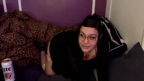 Snapshot of rattlesnakebitch chatting on November 29, 2025, 4:48 am Rattlesnake Bitch 666 online show from November 29, 2025, 4:48 am