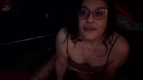 Rattlesnake Bitch 666 online show from May 16, 2026, 9:28 am