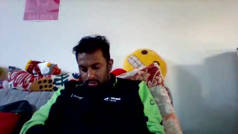 Snapshot of raul2k2 chatting on January 6, 2026, 10:52 am raul2k2 online show from January 6, 2026, 10:52 am