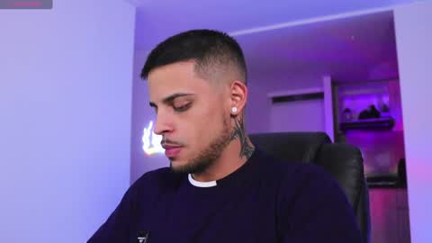 Snapshot of rausch77 chatting on December 4, 2024, 6:44 am rausch77 online show from December 4, 2024, 6:44 am