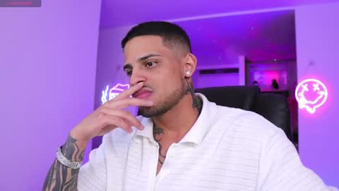 Snapshot of rausch77 chatting on December 26, 2024, 10:26 am rausch77 online show from December 26, 2024, 10:26 am