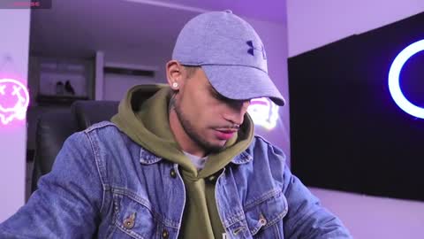 Snapshot of rausch77 chatting on January 16, 2025, 8:00 am rausch77 online show from January 16, 2025, 8:00 am