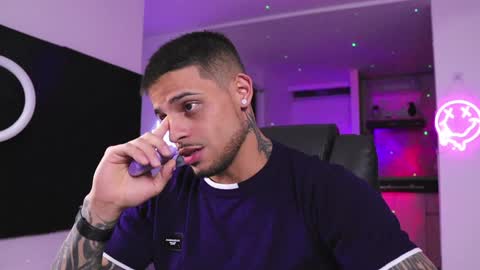 Snapshot of rausch77 chatting on January 28, 2025, 6:38 am rausch77 online show from January 28, 2025, 6:38 am