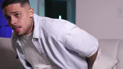 Snapshot of rausch77 chatting on November 17, 2025, 6:52 am rausch77 online show from November 17, 2025, 6:52 am