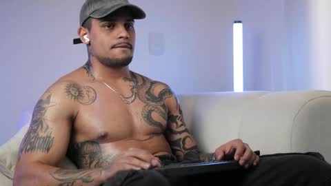 Snapshot of rausch77 chatting on February 27, 2026, 12:27 pm rausch77 online show from February 27, 2026, 12:27 pm