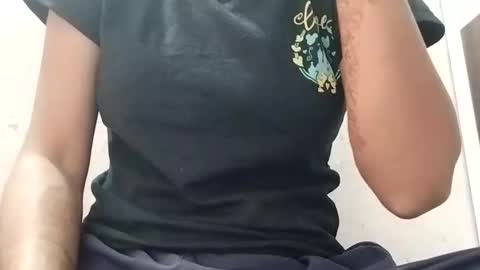 Snapshot of rava_sexy chatting on October 10, 2025, 3:38 am rava_sexy online show from October 10, 2025, 3:38 am