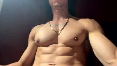 Snapshot of ravelover_ chatting on November 19, 2025, 4:12 am Ace Rave online show from November 19, 2025, 4:12 am