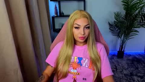 raven_inkk online show from January 8, 2026, 9:55 am