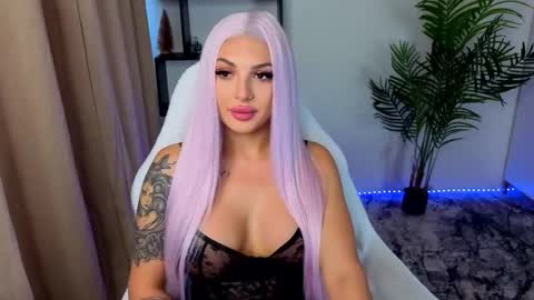 raven_inkk online show from January 15, 2026, 10:53 am