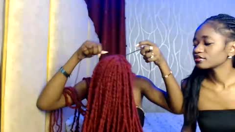 Snapshot of raven_luxe chatting on June 3, 2026, 7:41 pm Raven online show from June 3, 2026, 7:41 pm