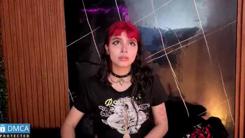 raven_rox_ online show from December 23, 2025, 2:09 am