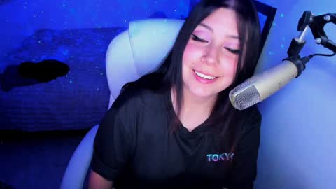 Snapshot of raven_toky0 chatting on January 24, 2025, 7:30 am Raven online show from January 24, 2025, 7:30 am