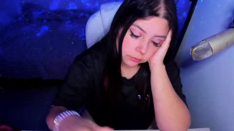 Snapshot of raven_toky0 chatting on January 25, 2025, 4:45 am Raven online show from January 25, 2025, 4:45 am