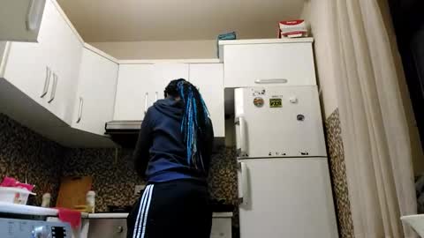 ravenbby online show from March 9, 2026, 7:29 pm