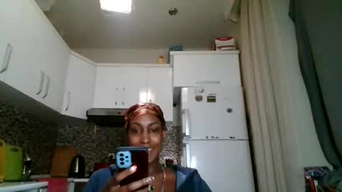 ravenbby online show from April 23, 2026, 6:10 pm