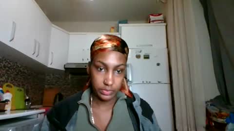 ravenbby online show from April 30, 2026, 5:41 pm
