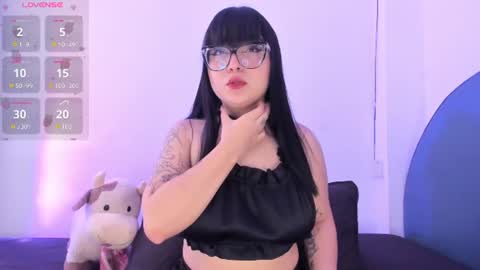 Snapshot of ravendark_666 chatting on August 2, 2026, 4:49 pm Raven online show from August 2, 2026, 4:49 pm