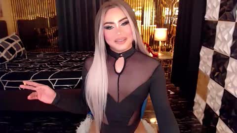 Snapshot of ravenmystiquex chatting on March 13, 2026, 5:30 pm ravenmystiquex online show from March 13, 2026, 5:30 pm