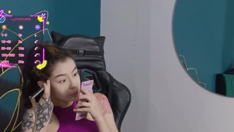 Snapshot of ravennmoonn chatting on March 7, 2026, 12:35 pm Raven online show from March 7, 2026, 12:35 pm