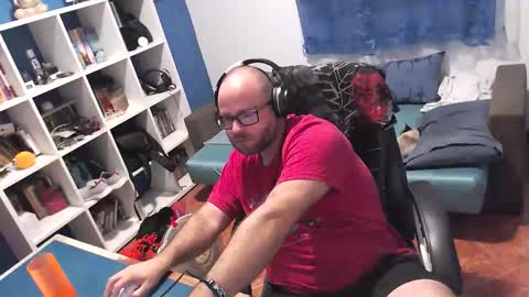 ravingr3d3 online show from October 22, 2025, 11:04 pm