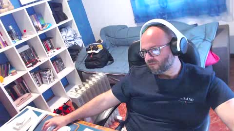 ravingr3d3 online show from April 23, 2026, 1:57 pm