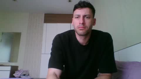 rawdr3 online show from April 25, 2026, 12:46 am