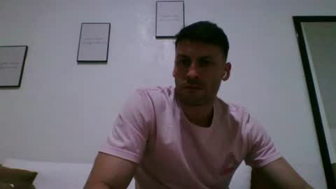 Snapshot of rawdr3 chatting on August 2, 2026, 1:42 pm rawdr3 online show from August 2, 2026, 1:42 pm
