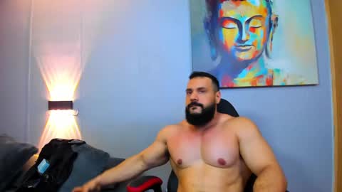 Snapshot of rawmathews chatting on March 8, 2025, 6:32 am rawmathews online show from March 8, 2025, 6:32 am