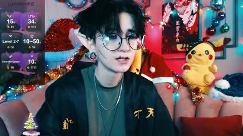 Snapshot of ray__taylor chatting on January 8, 2025, 4:00 pm Ray online show from January 8, 2025, 4:00 pm