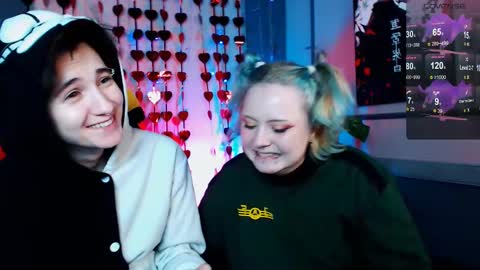 Snapshot of ray__taylor chatting on February 14, 2025, 10:04 pm Ray online show from February 14, 2025, 10:04 pm