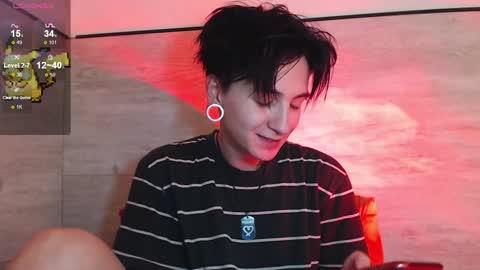 Snapshot of ray__taylor chatting on October 6, 2025, 4:59 pm Ray online show from October 6, 2025, 4:59 pm