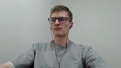 Snapshot of ray_booy chatting on July 5, 2026, 12:23 pm Ray Booy online show from July 5, 2026, 12:23 pm