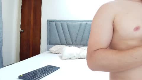 Ray online show from July 12, 2026, 3:36 pm