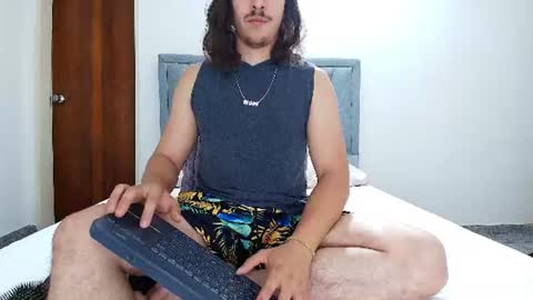 Ray online show from August 5, 2026, 10:44 pm