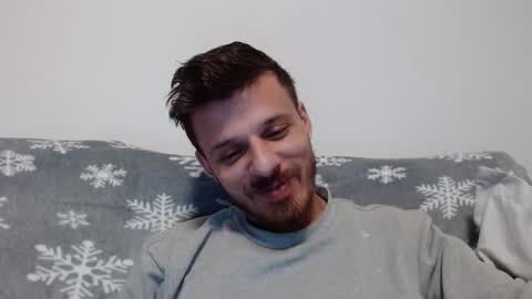 Snapshot of rayann27 chatting on December 10, 2024, 4:17 pm rayan online show from December 10, 2024, 4:17 pm