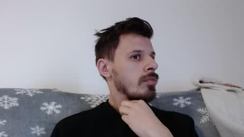 Snapshot of rayann27 chatting on December 15, 2024, 12:17 pm rayan online show from December 15, 2024, 12:17 pm