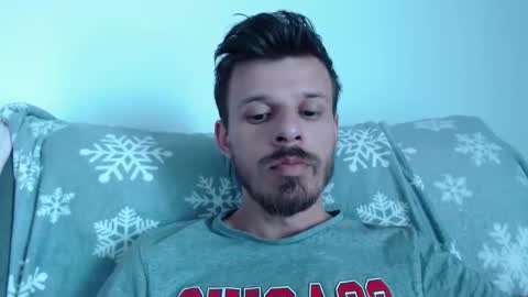 Snapshot of rayann27 chatting on September 10, 2025, 8:14 am rayan online show from September 10, 2025, 8:14 am