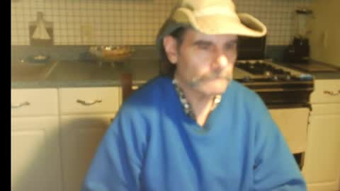 Snapshot of raylene4u2 chatting on October 7, 2025, 9:06 am Ray online show from October 7, 2025, 9:06 am