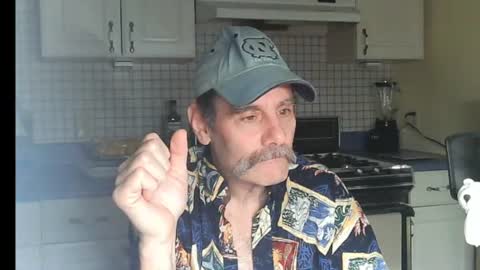 Snapshot of raylene4u2 chatting on June 16, 2026, 7:33 am Ray online show from June 16, 2026, 7:33 am