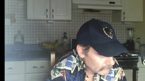 Snapshot of raylene4u2 chatting on July 13, 2026, 9:01 am Ray online show from July 13, 2026, 9:01 am