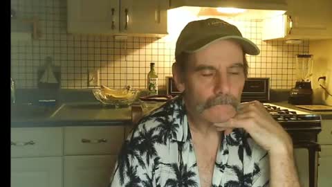 Snapshot of raylene4u2 chatting on July 28, 2026, 6:09 am Ray online show from July 28, 2026, 6:09 am