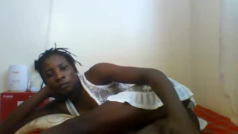 Snapshot of raylucia chatting on April 25, 2026, 1:41 pm ray online show from April 25, 2026, 1:41 pm