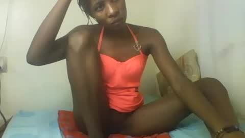 Snapshot of raylucia chatting on May 18, 2026, 3:46 am ray online show from May 18, 2026, 3:46 am