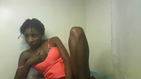 Snapshot of raylucia chatting on May 28, 2026, 5:32 pm ray online show from May 28, 2026, 5:32 pm