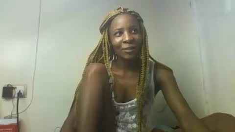 Snapshot of raylucia chatting on June 5, 2026, 3:02 am ray online show from June 5, 2026, 3:02 am