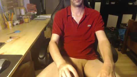 Snapshot of raymann8 chatting on July 28, 2026, 9:03 pm Ray online show from July 28, 2026, 9:03 pm