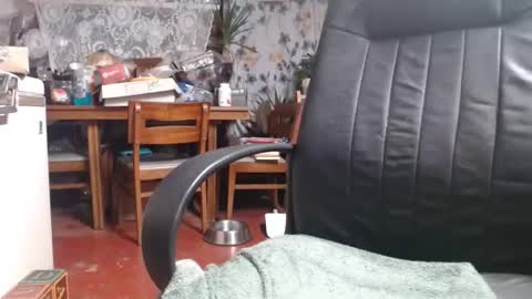 Snapshot of raysmith77777777 chatting on January 4, 2025, 11:00 am Ray online show from January 4, 2025, 11:00 am