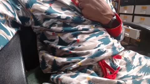 Snapshot of raysmith77777777 chatting on January 9, 2025, 12:09 pm Ray online show from January 9, 2025, 12:09 pm